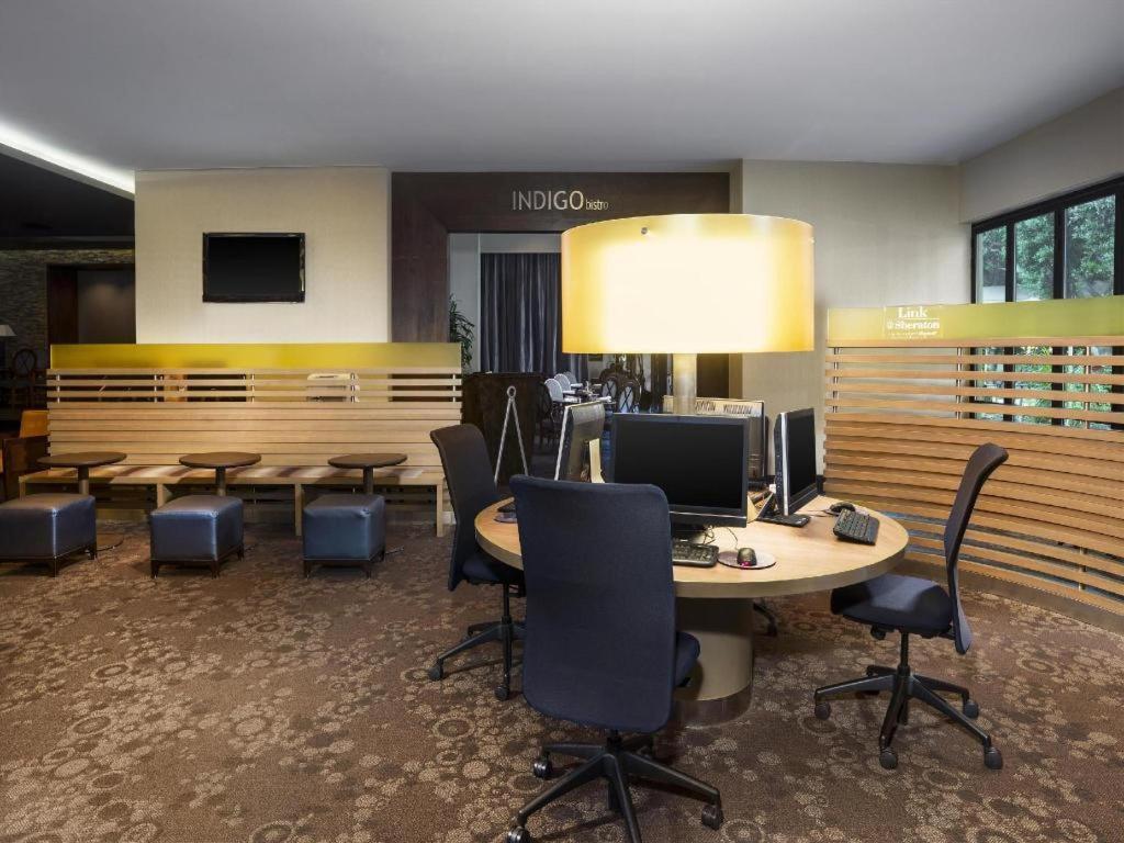 Sheraton Crescent Hotel Phoenix Exteriör bild