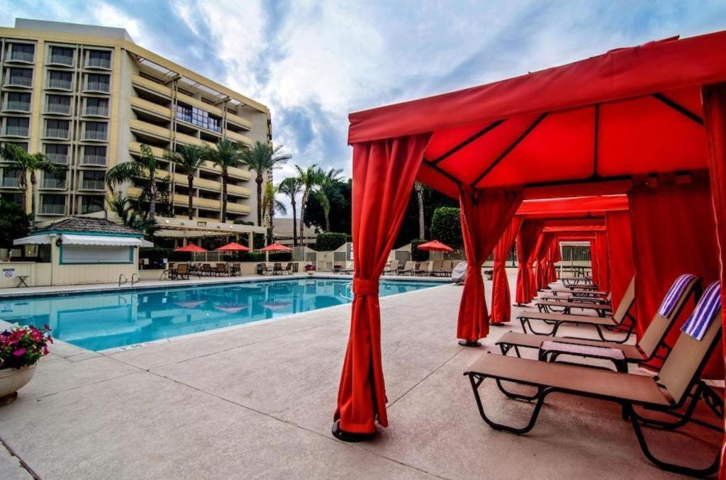 Sheraton Crescent Hotel Phoenix Exteriör bild