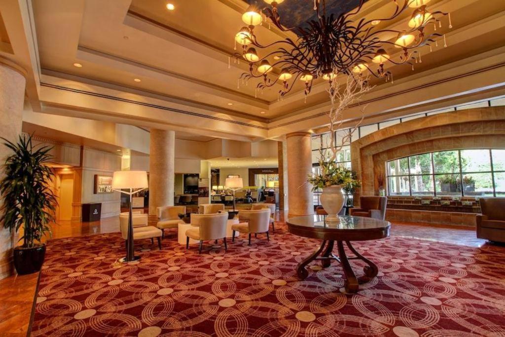 Sheraton Crescent Hotel Phoenix Exteriör bild